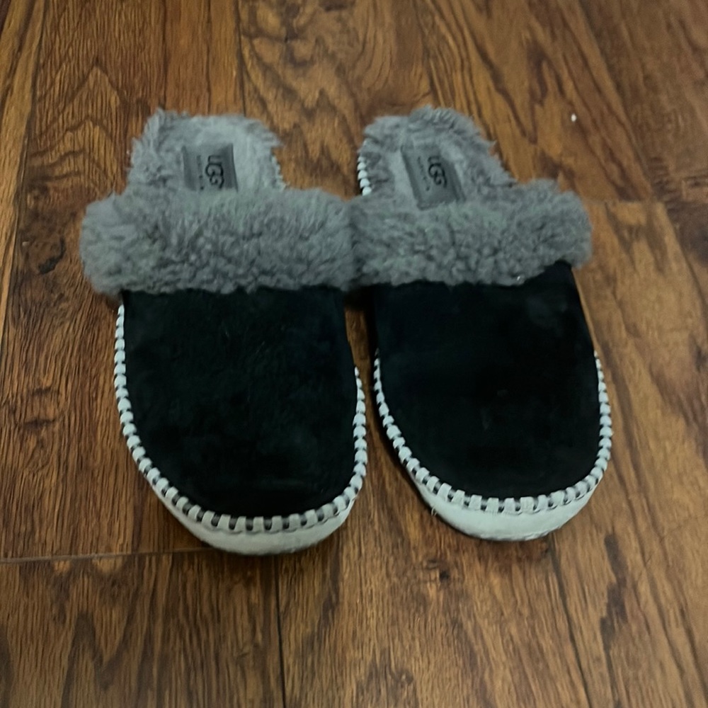 UGG bed slippers